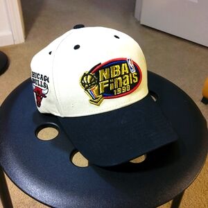 🧢 Men's mitchell & ness snapback bulls/jazz 98 Finals